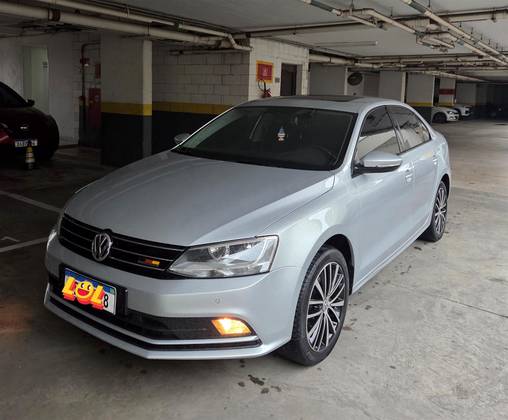 VOLKSWAGEN JETTA 1.4 16V TSI COMFORTLINE GASOLINA 4P TIPTRONIC VOLKSWAGEN JETTA 1.4 16V TSI COMFORTLINE GASOLINA 4P TIPTRONIC